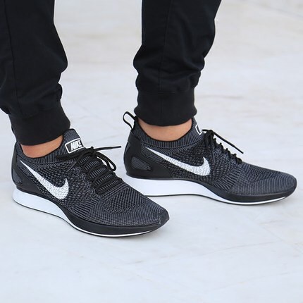 nike air zoom flyknit racer
