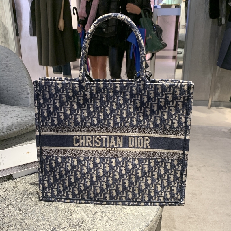 dior canvas tote