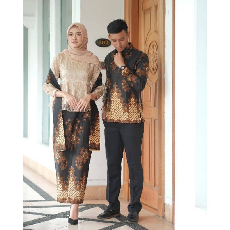 Maura Couple - Sania Ruffle Batik Couple Ori Ndoro Jowi DNT Shopee  Guarantee - KEBAYA MODERN