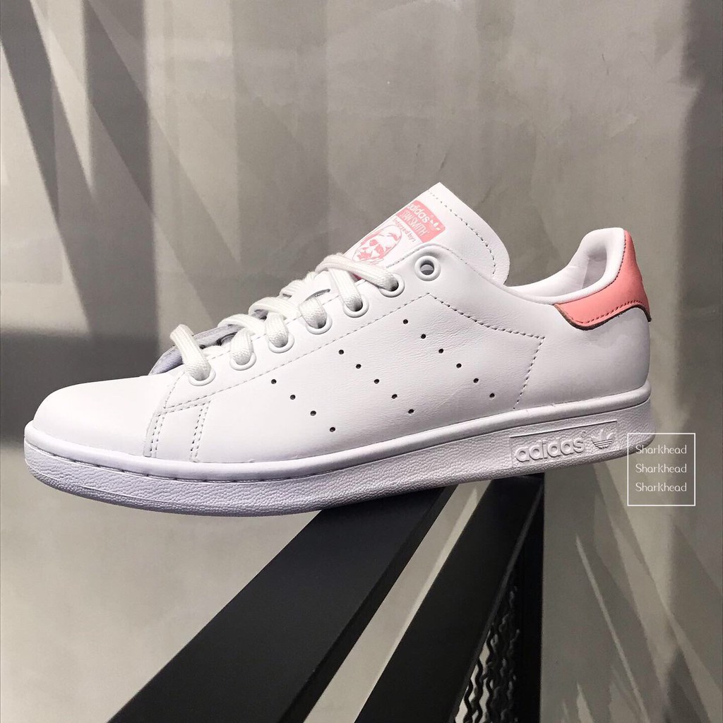 stan smith adidas pink and white