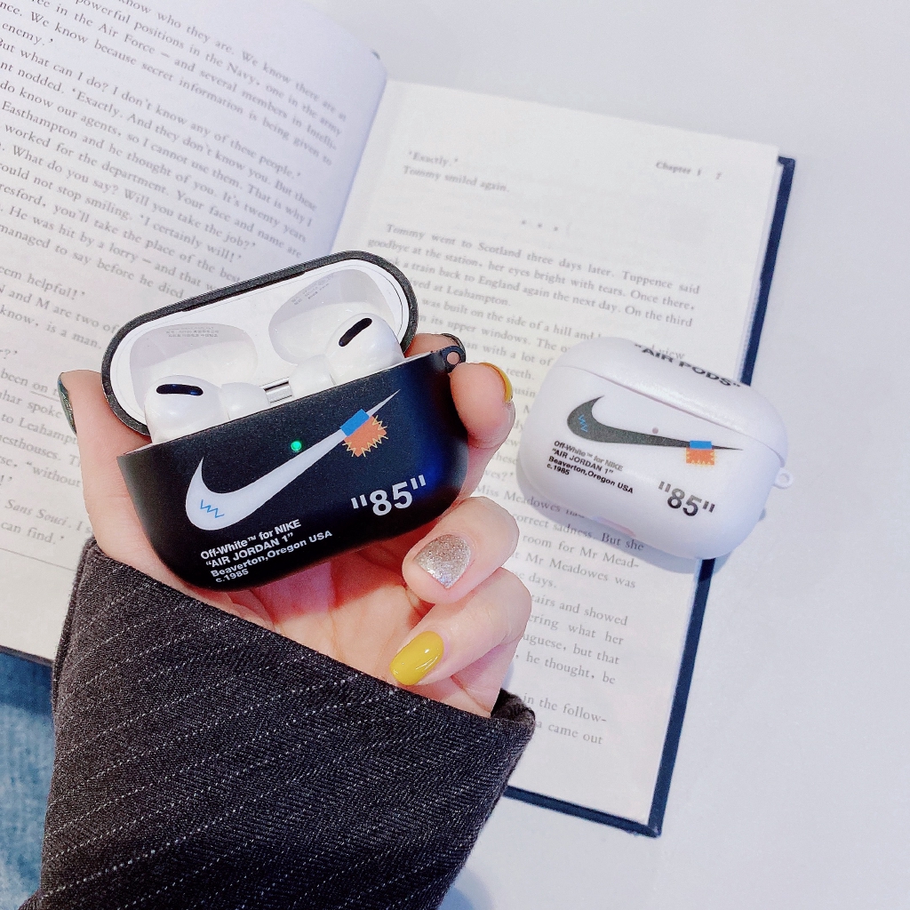 cover airpods nike x off white