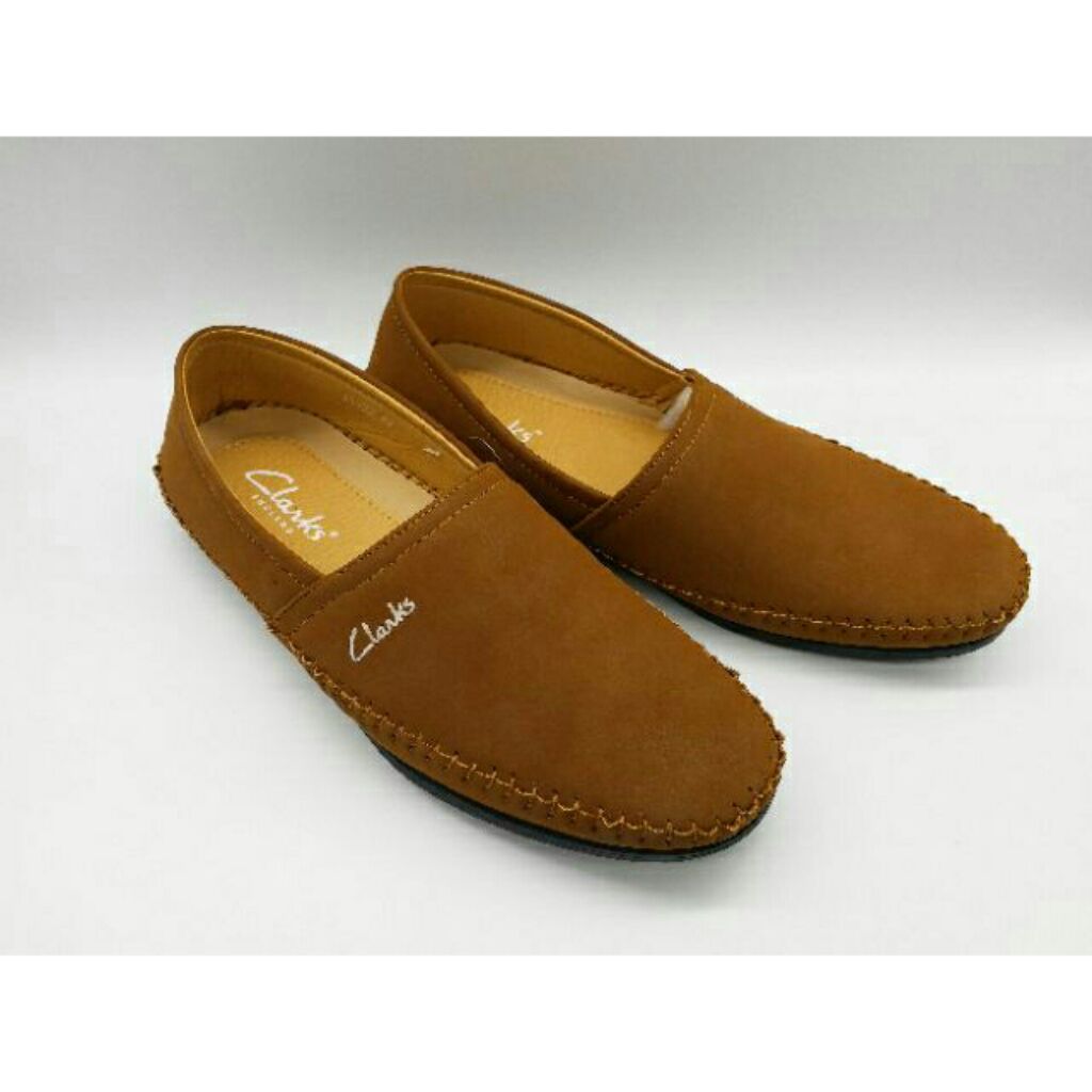 clarks moccasins mens