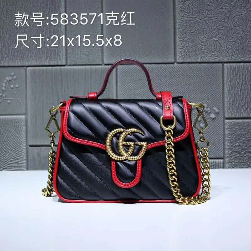 double g quilted shoulder bag