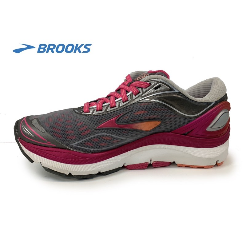 women's transcend 3 running shoes