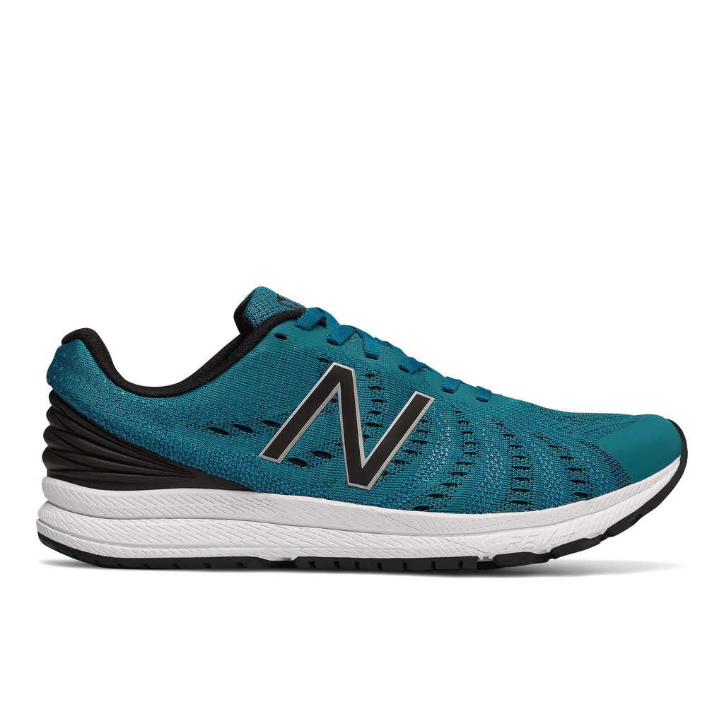 new balance rush v3 non slip