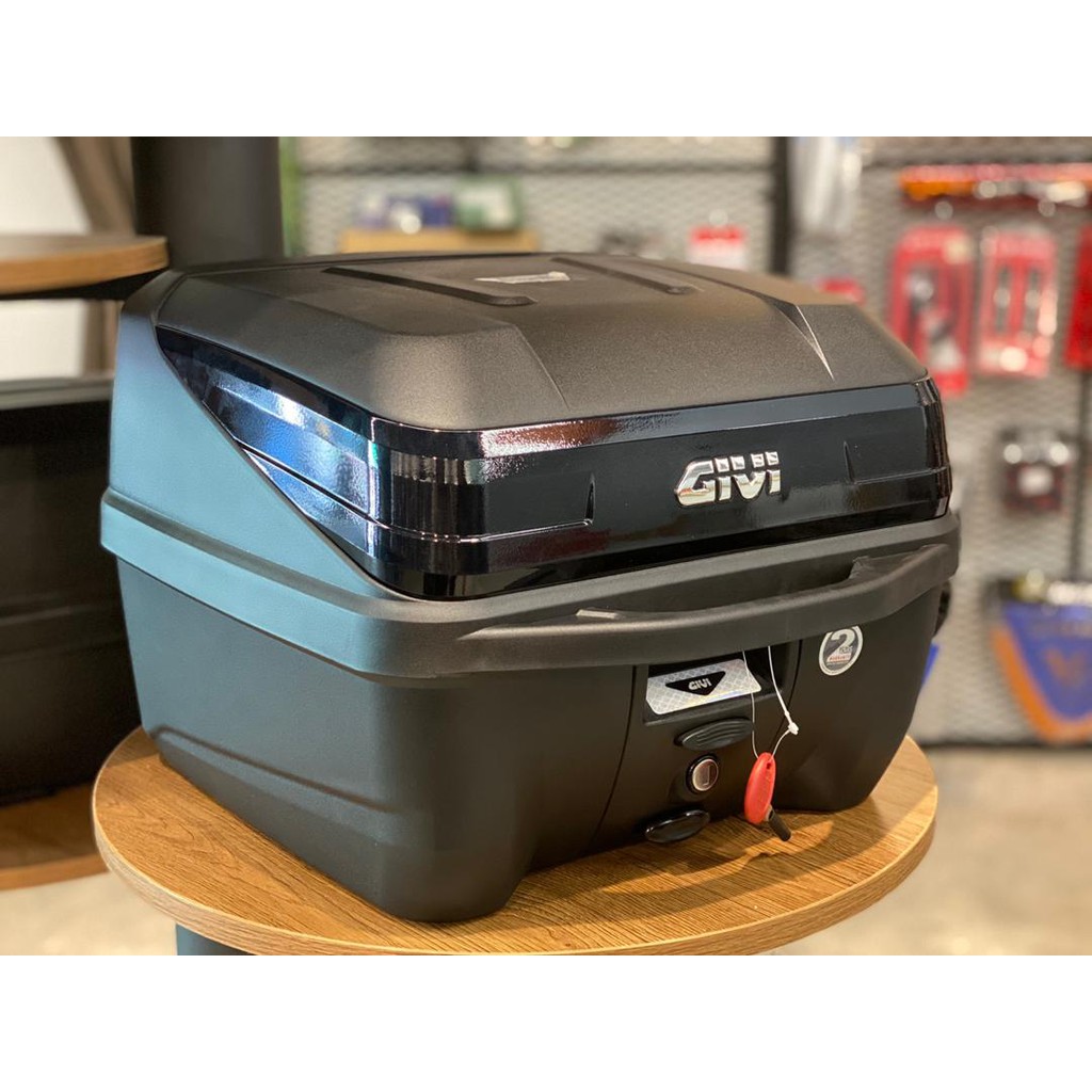 Box Givi Bold 32 Liter Monolock High Quality Ckgarage Ckoutlet Shopee Singapore