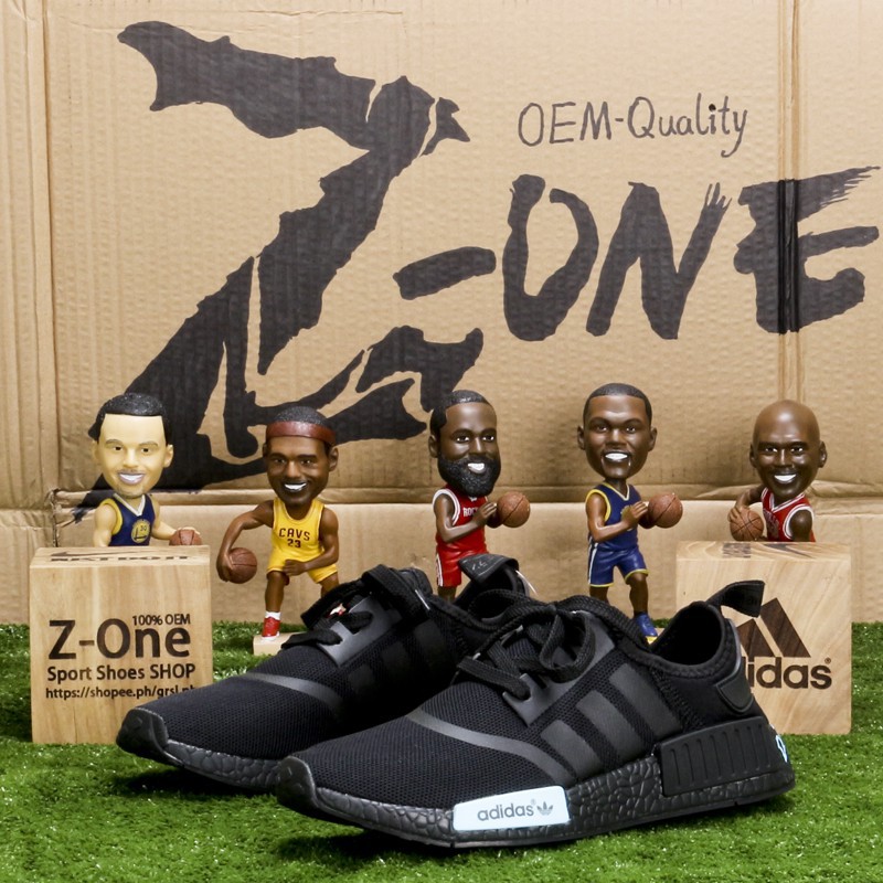 adidas originals men's nmd_xr1 running shoe