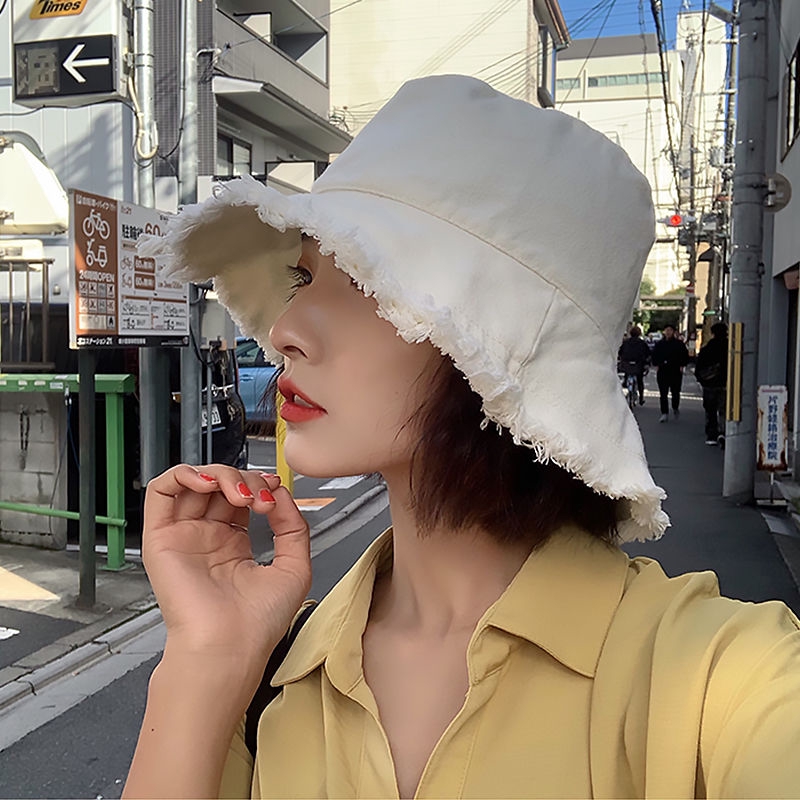 bucket hat round face
