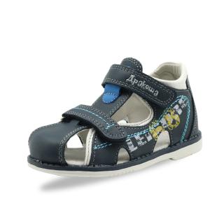 boys closed toe sandals