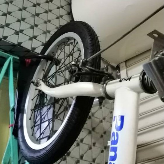 mounted bike rack