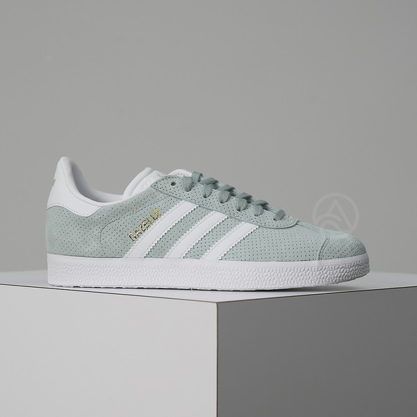 womens green suede adidas