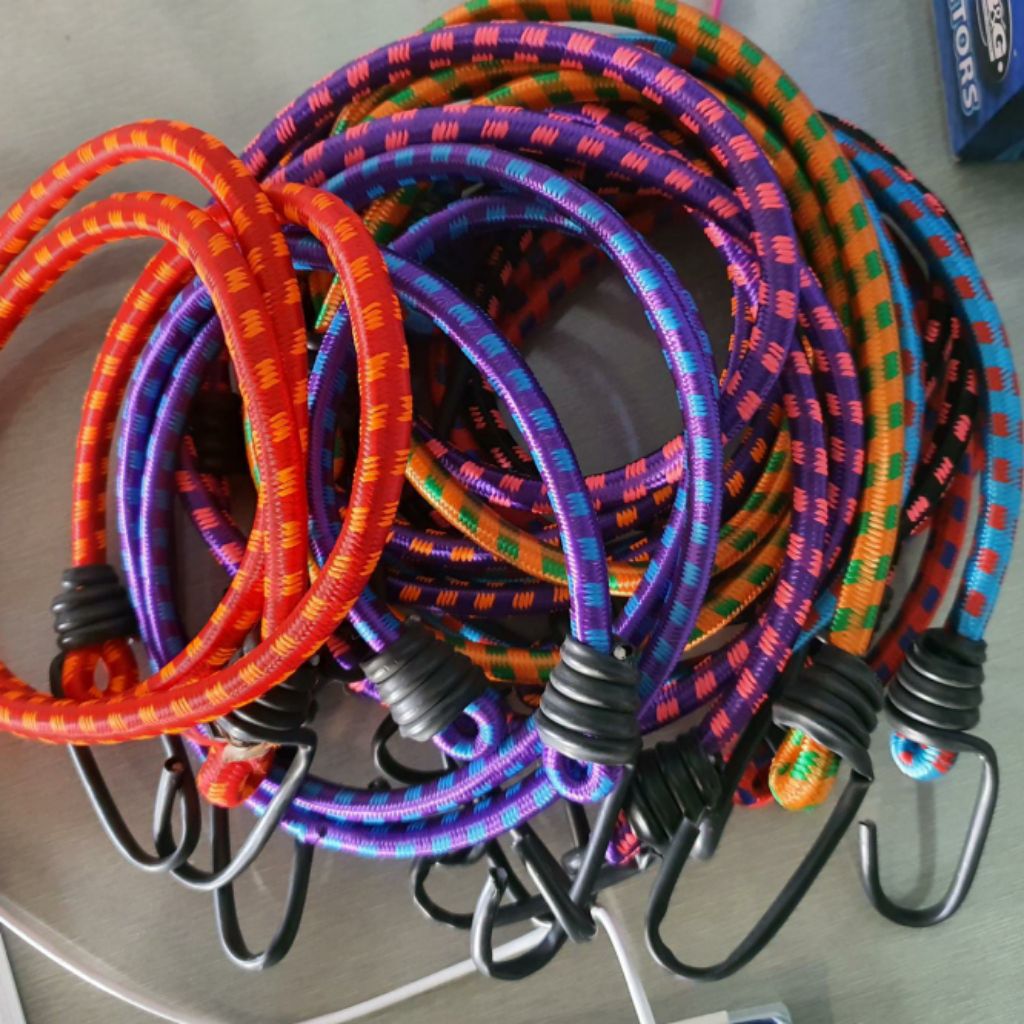 stretchy bungee cord