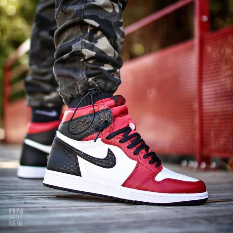 air jordan 1 snake