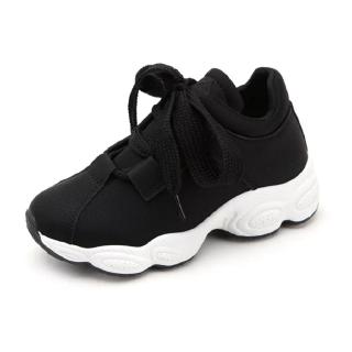 flat bottom sneakers