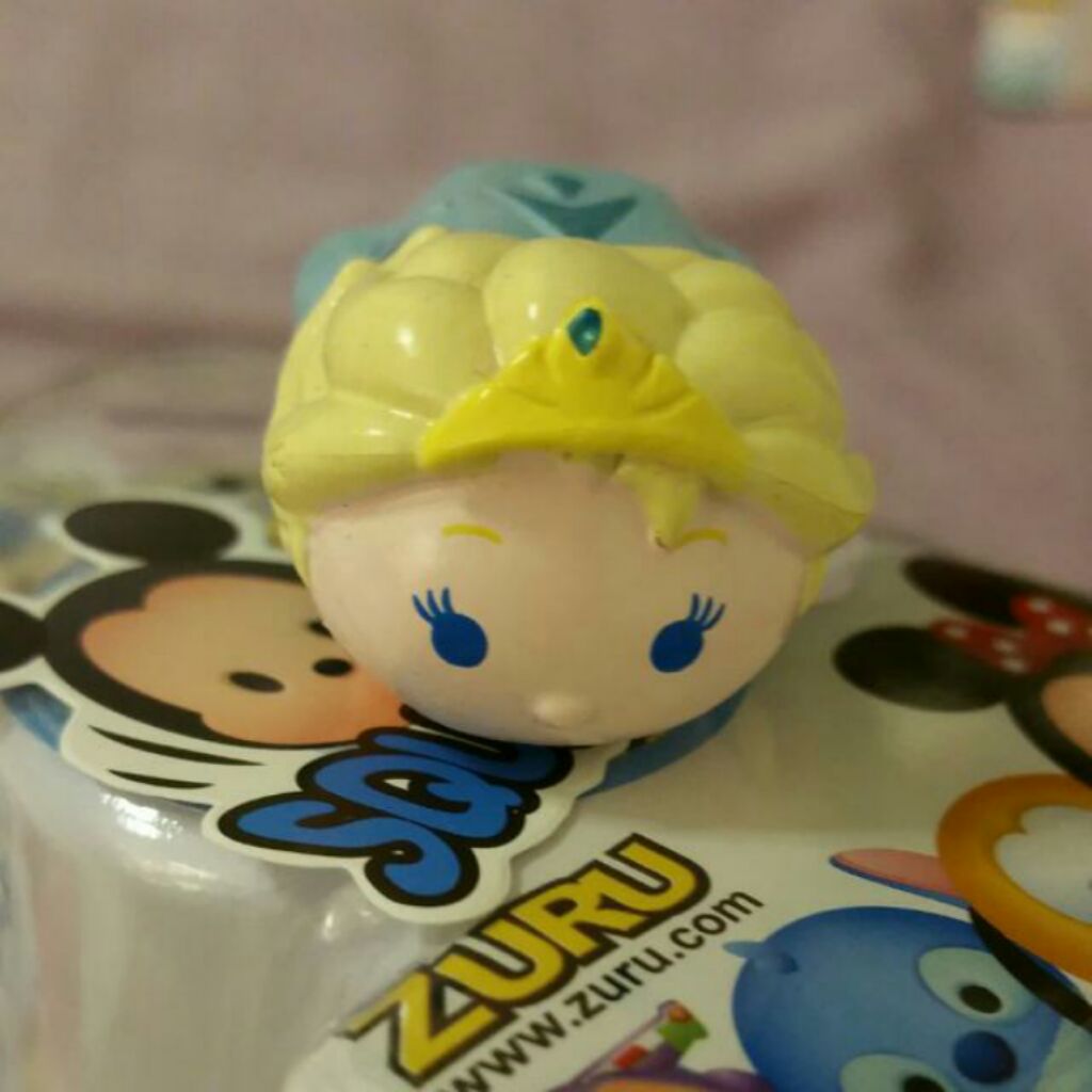 elsa squishy