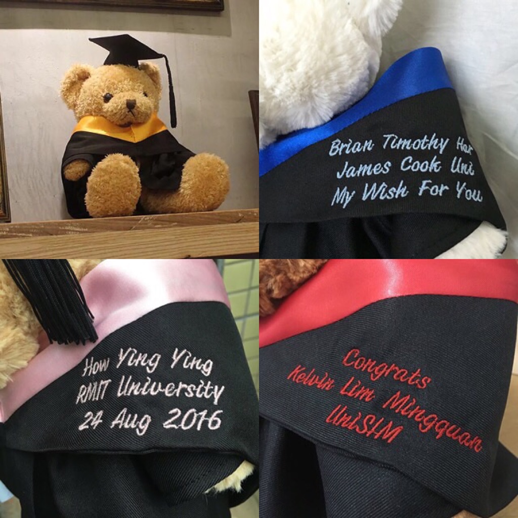 customised graduation bear