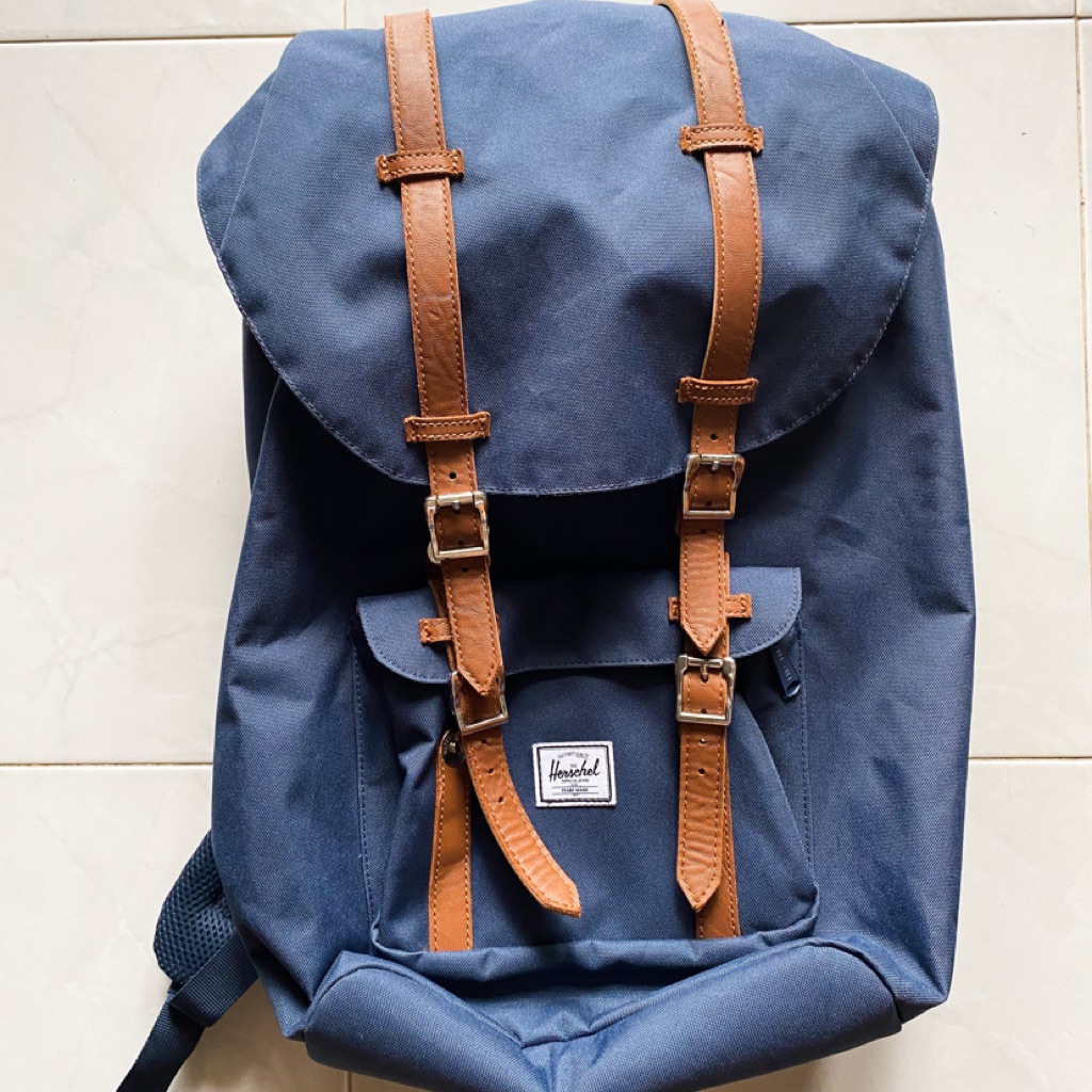 herschel backpack dark blue