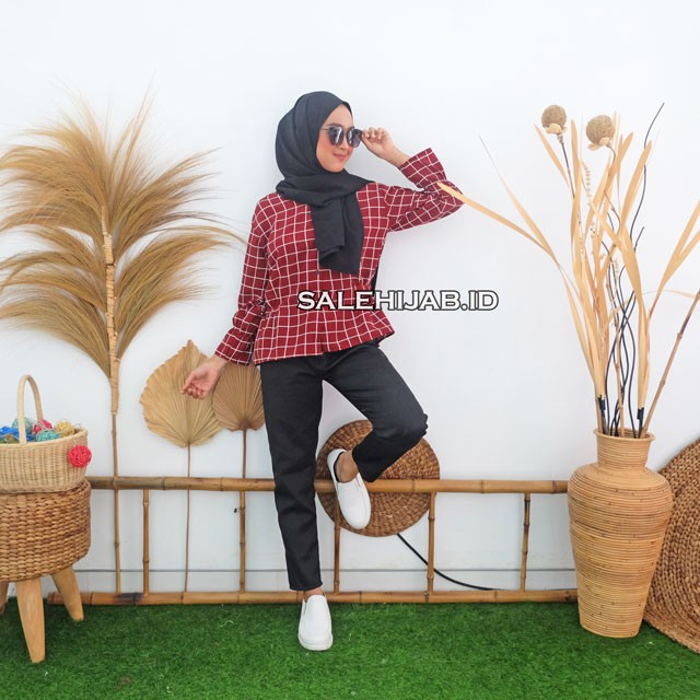Kemeja V Kotak Tartan Atasan Zara Basic Tali Samping