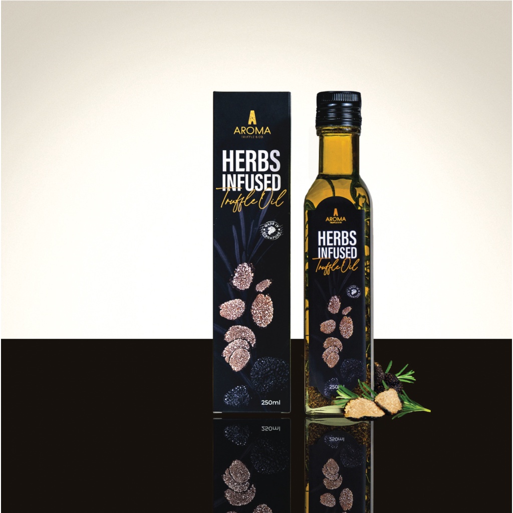 Aroma Truffle Herbs Infused Truffle Oil (With real truffle slices