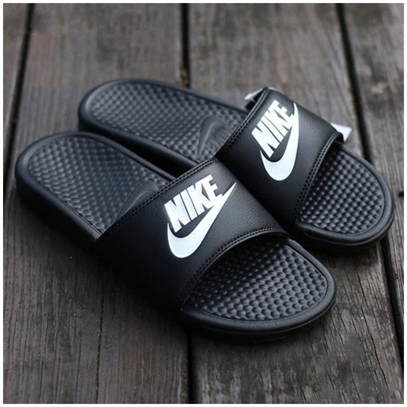 nike flip flops original
