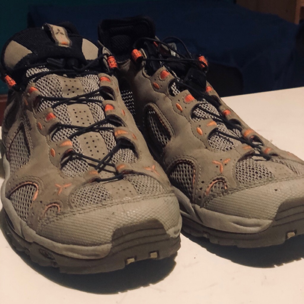 used salomon shoes