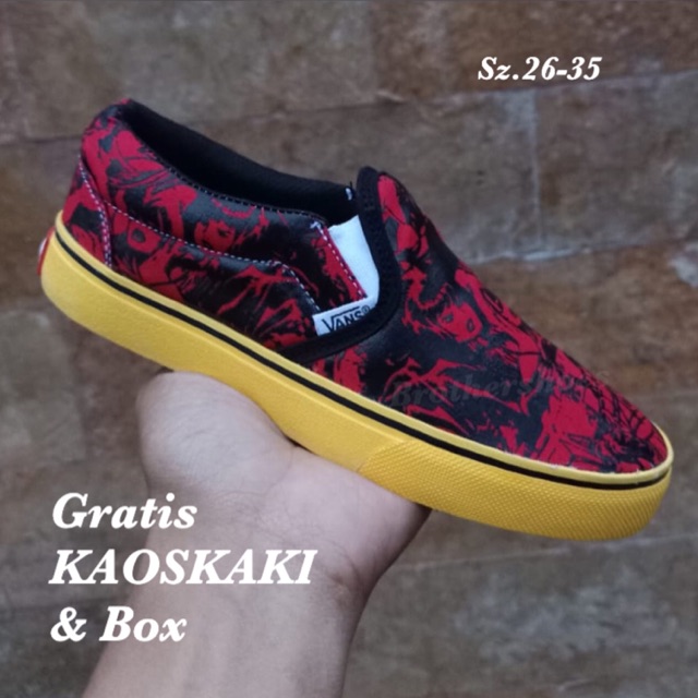 marvel slip on sneakers