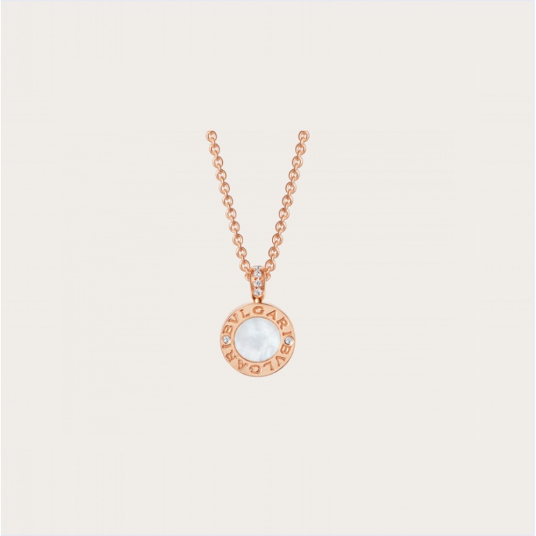 2021 Bulga series of new 18K rose gold pendant necklace, inlaid with mother-of-pearl and onyx, with pavé diamonds Fashion, trendy, high-quality full package China stock delivery