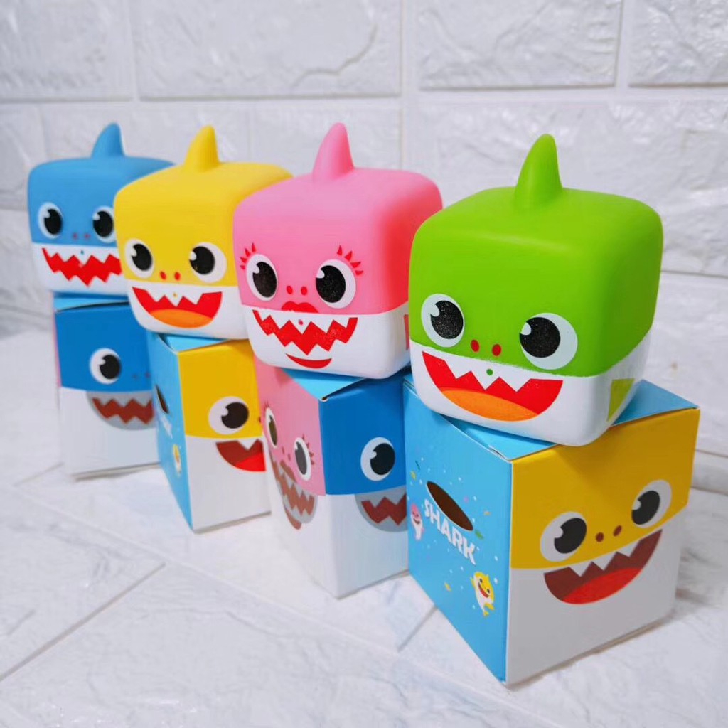 baby shark square toy