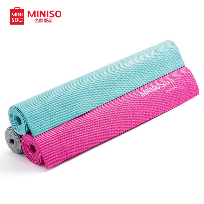 yoga mat in miniso