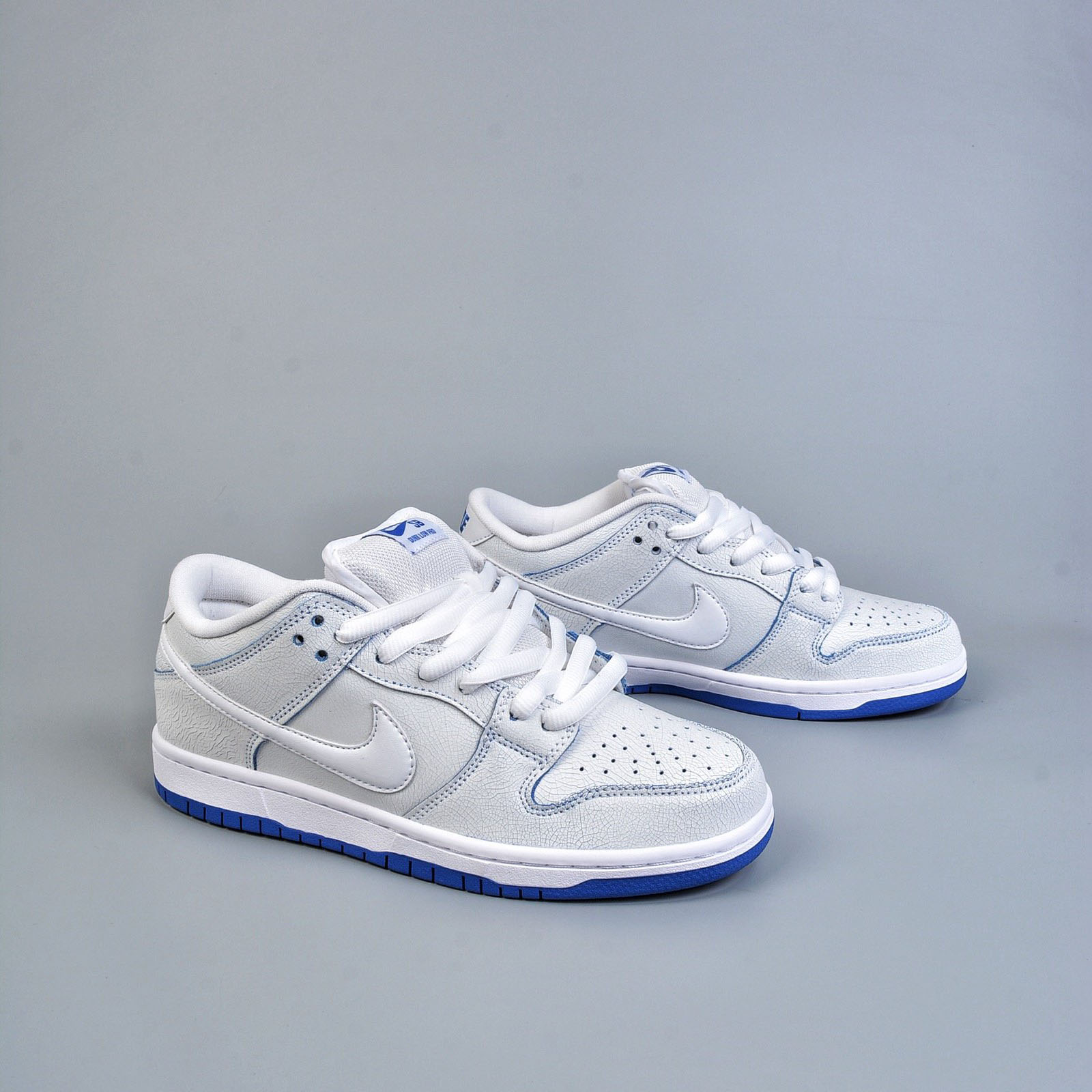 nike sb dunk low porcelain