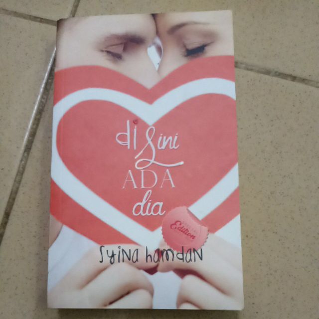 Disin Ada Dia Novel Syina Hamdan Shopee Singapore