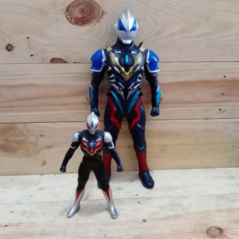 24 Cm Kw Ultraman Geed Galaxy Rising Orb Thunder Breaster Rubber Figure Shopee Singapore