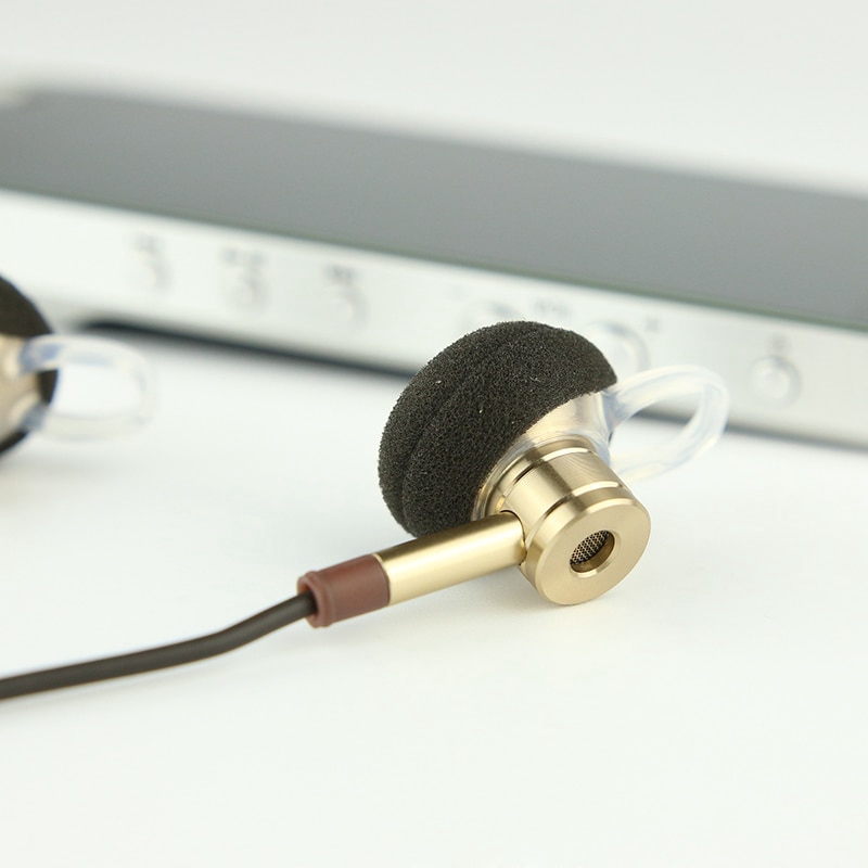 1more earbud eo303