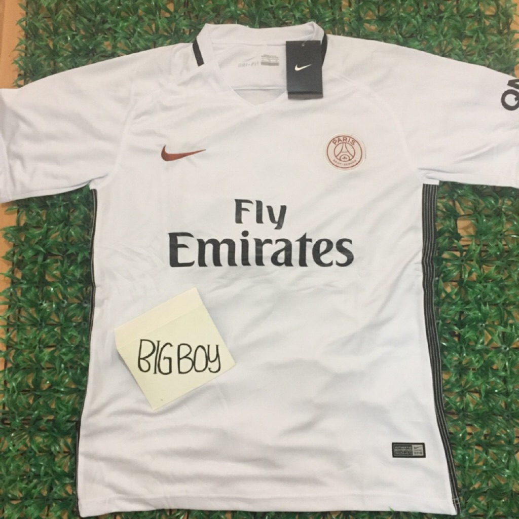white nike soccer jersey