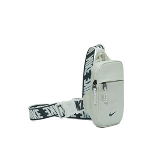 nike advance hip pack