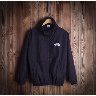 north face windbreaker hoodie