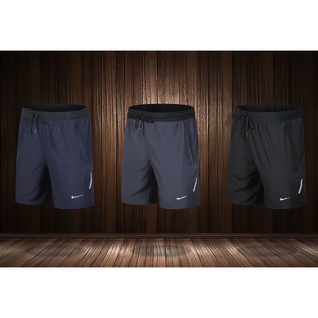 nike basketball shorts with zipper pockets