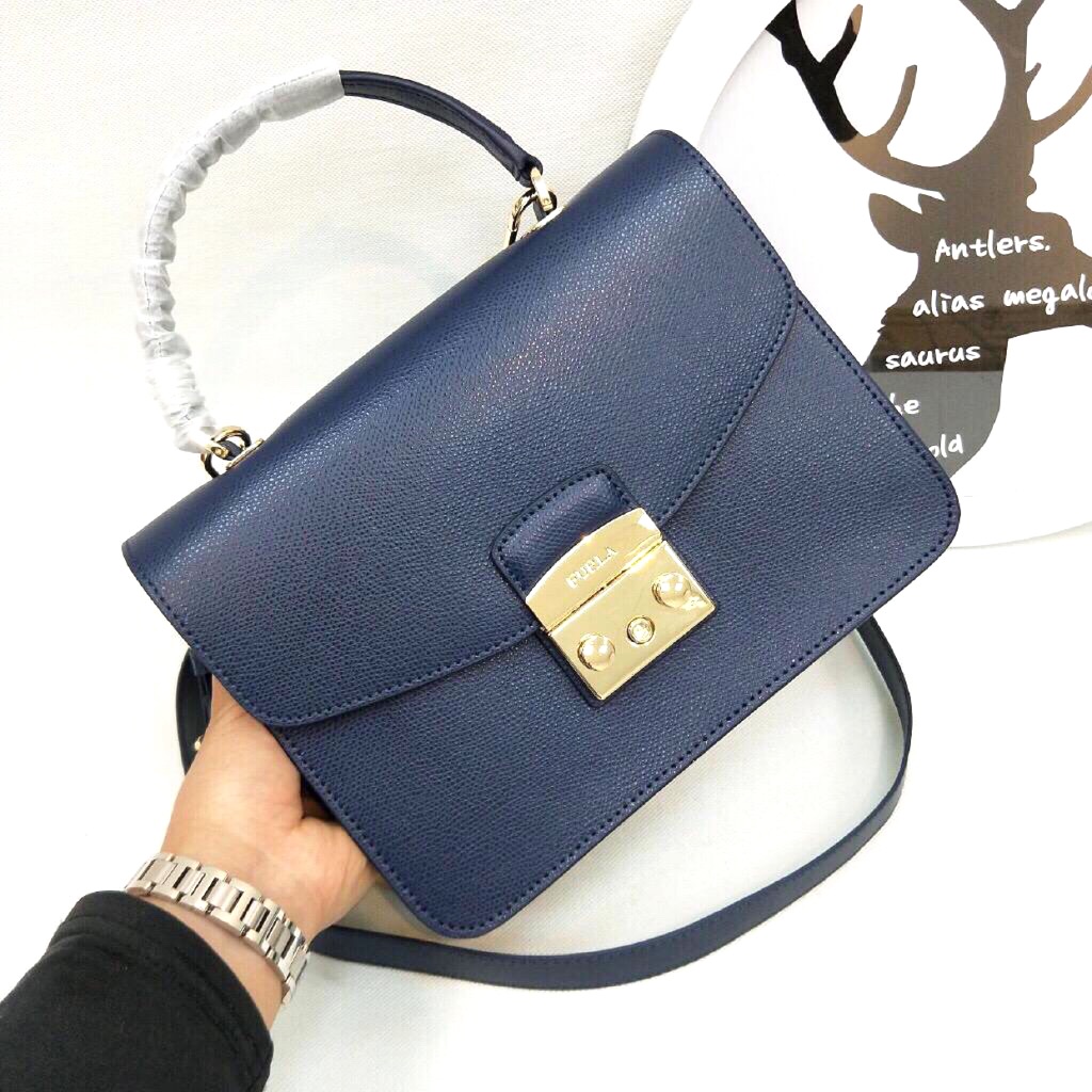 furla metropolis singapore price
