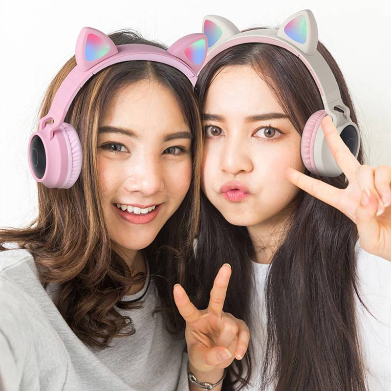 TIK TOK LED Kawaii Cat Ear Noise Cancelling Bluetooth 5.0 Gaming ...