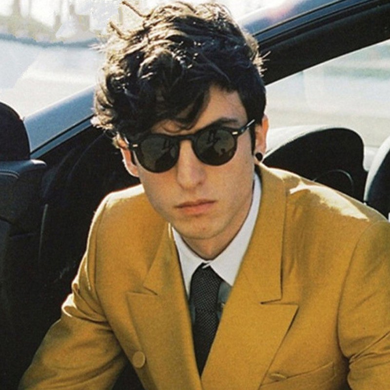 round sunglasses trend