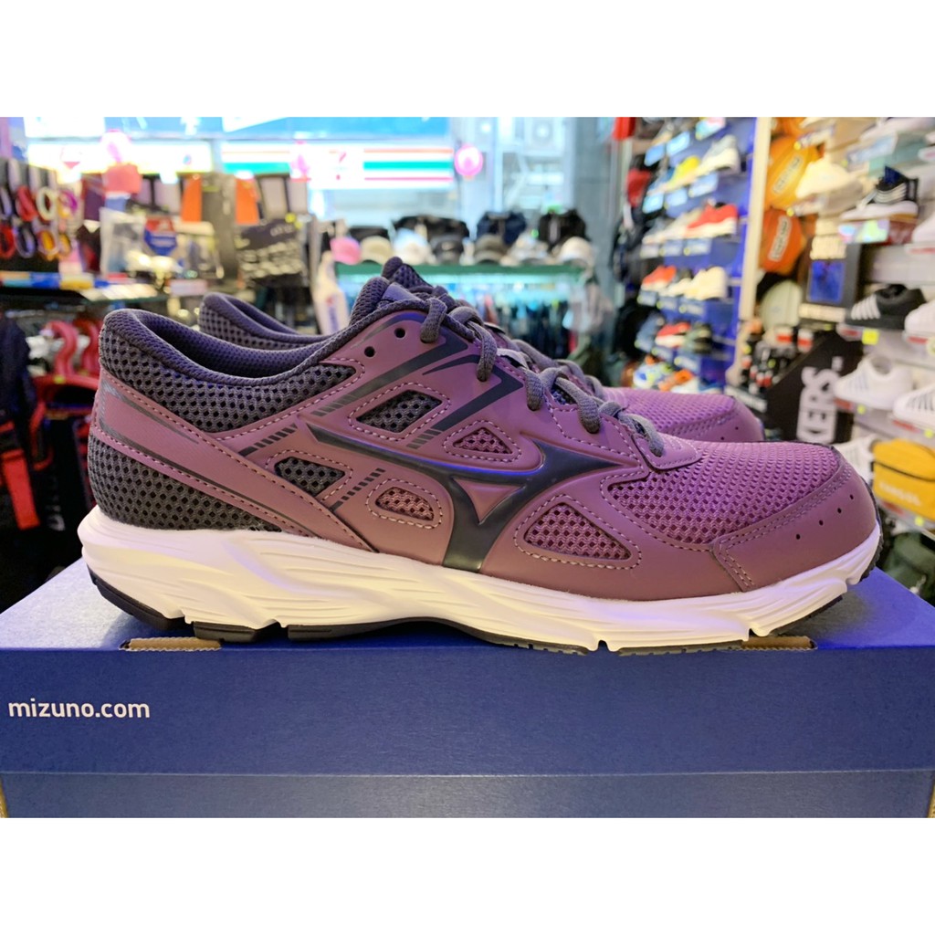 mizuno running shoes womens