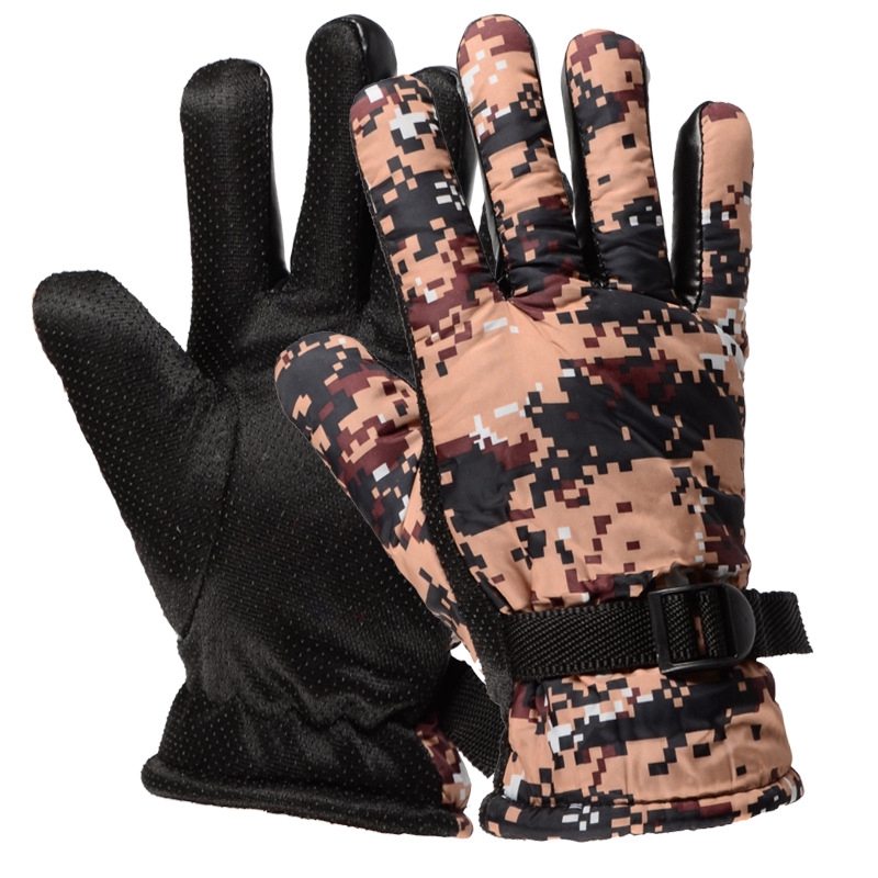 camo winter gloves