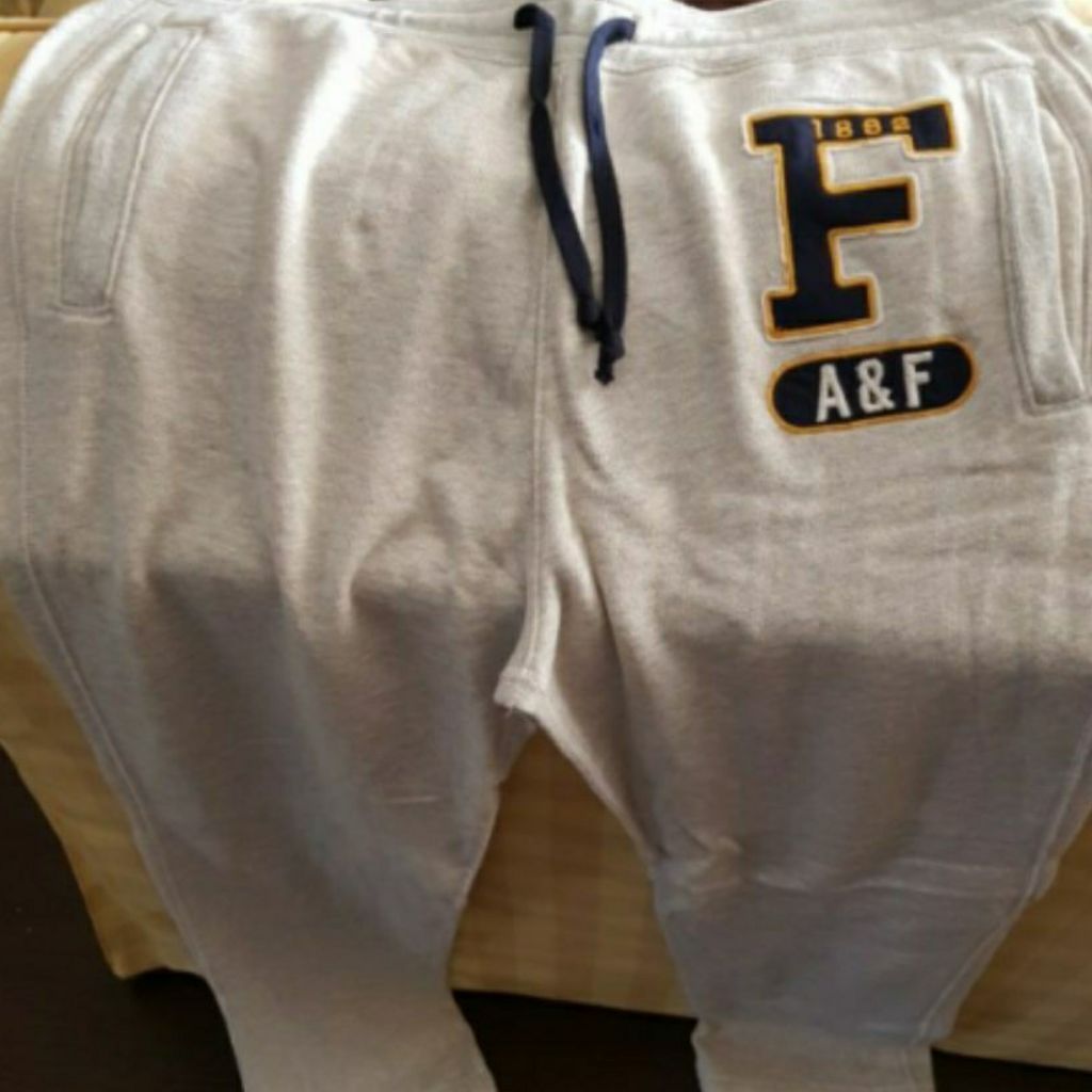 abercrombie uniform pants