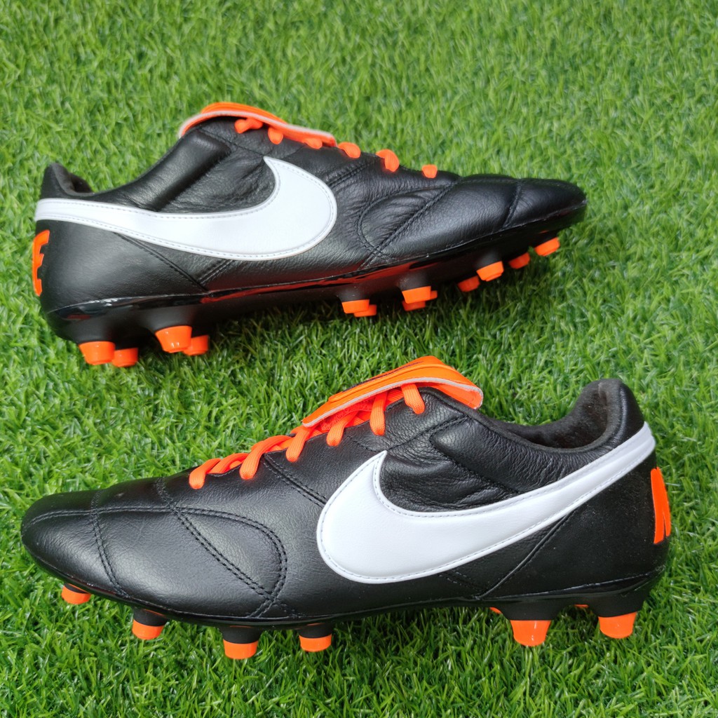 nike tiempo rugby boots