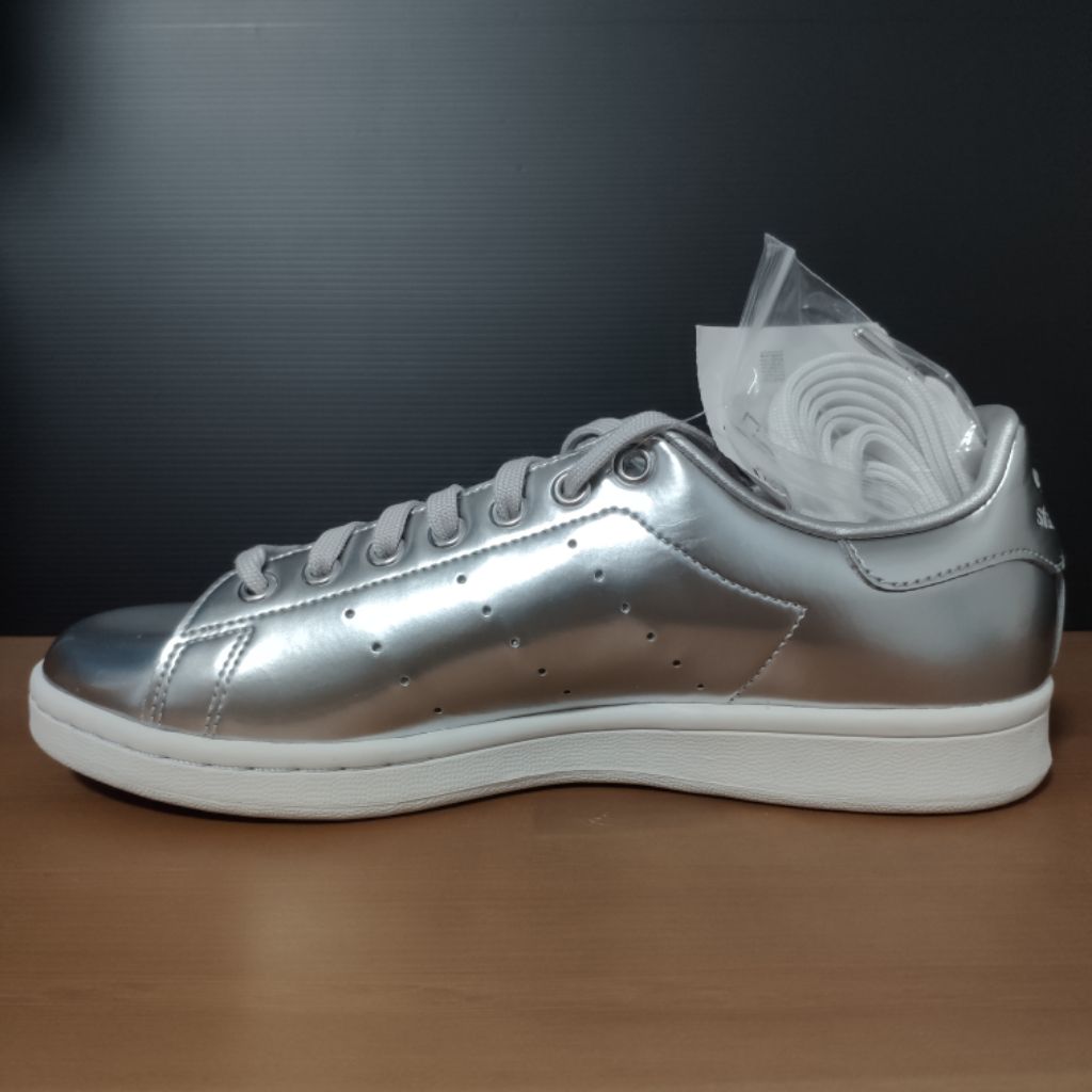 stan smith silver