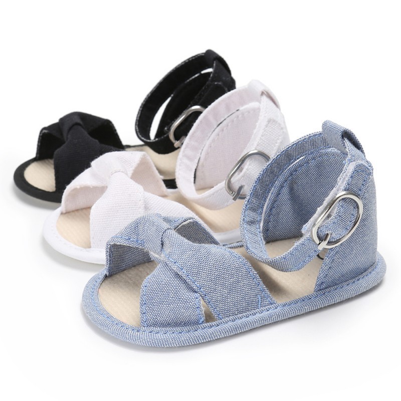 shoe size for newborn baby