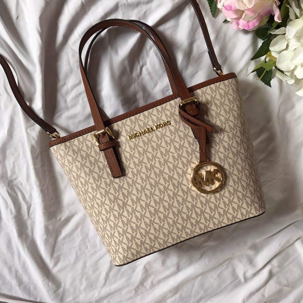 michael kors camera bag green