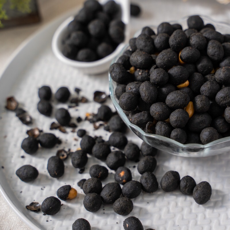 Bamboo Charcoal Peanuts 300g/Pack [Taipei Yuzhan Candied Fruit Shop