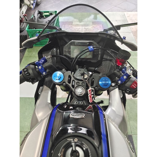 carbon-wtp-clear-finishing-dashboard-yamaha-r15-connected-r15m-v4