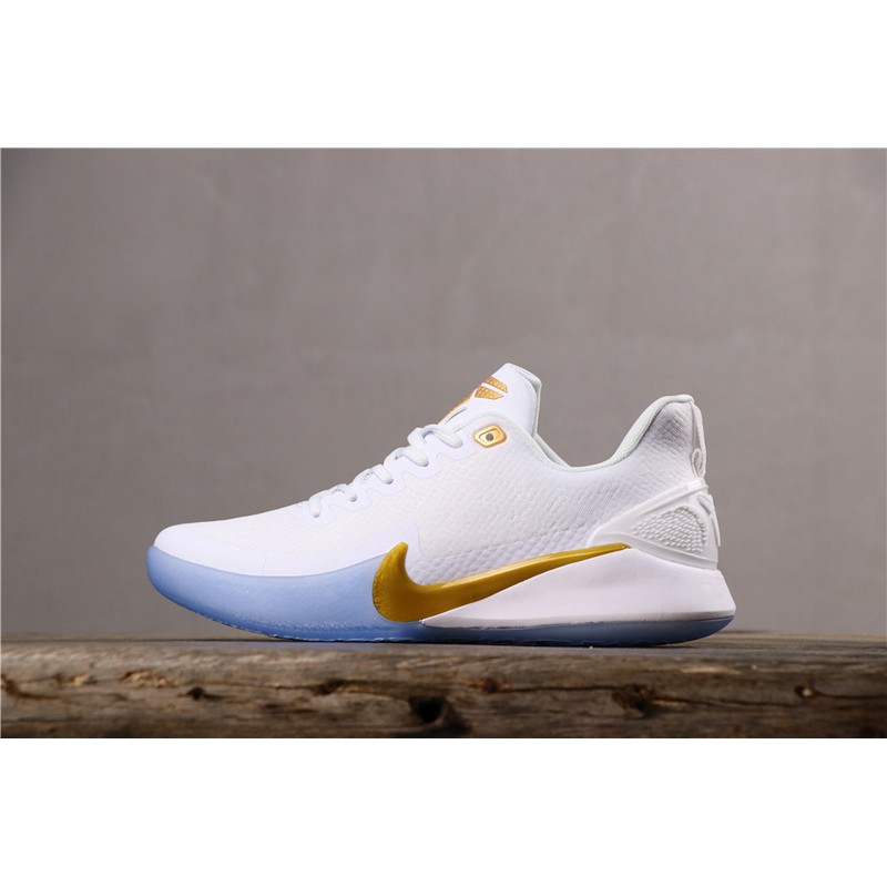 nike running basketball shoes
